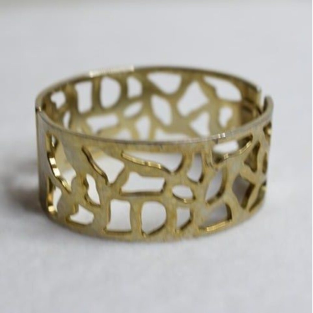 Trendy Punk Renfest Gold Tone Feligree 6" Spring Latch Wide Bracelet